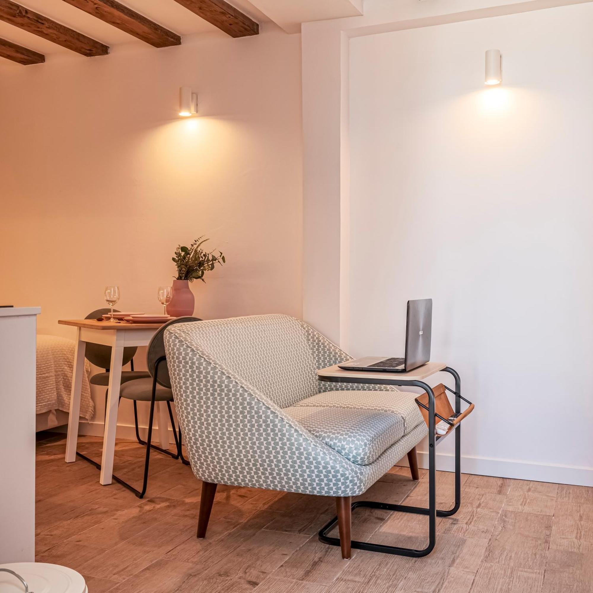 Chalet Marias - Parede Beach Apartments 외부 사진
